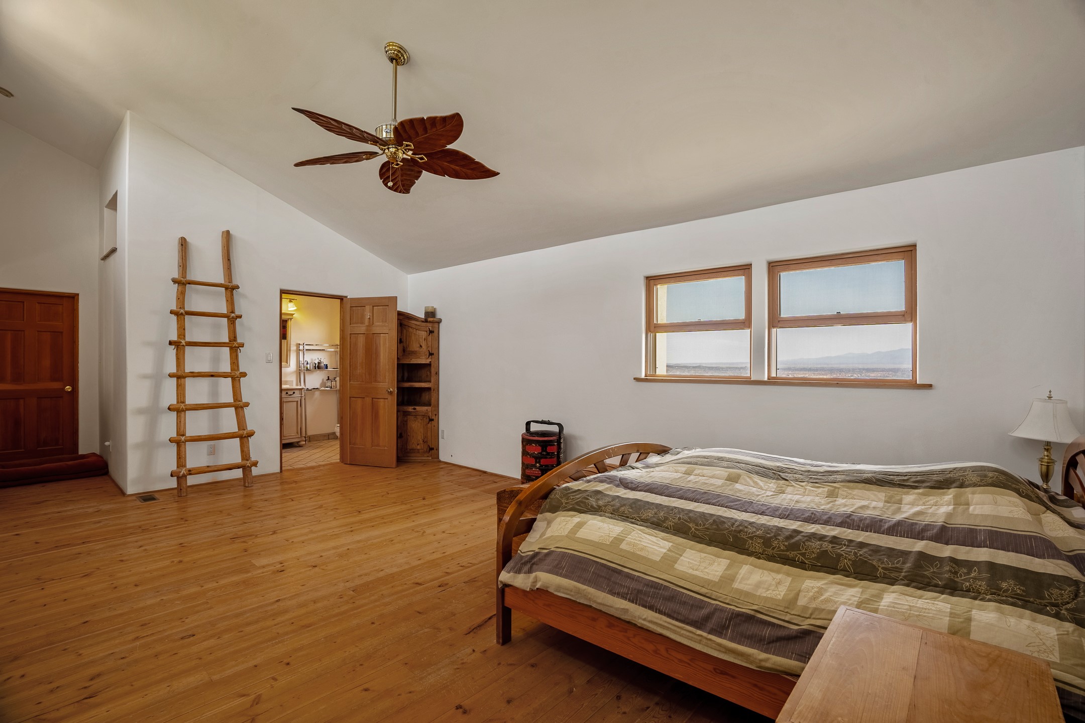 63 Corazon De Oro, Cerrillos, New Mexico image 16