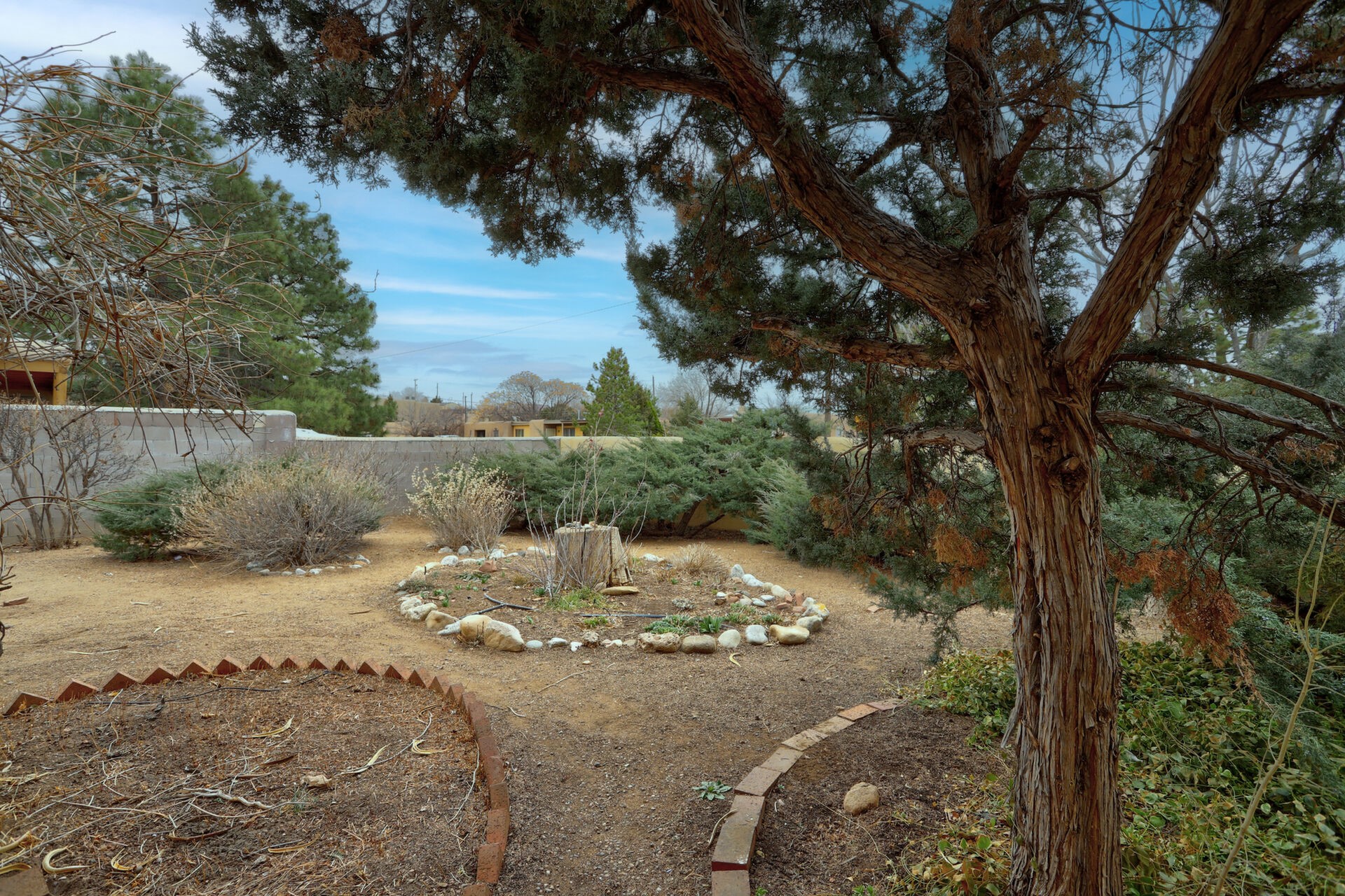 1845 Camino La Canada, Santa Fe, New Mexico image 4