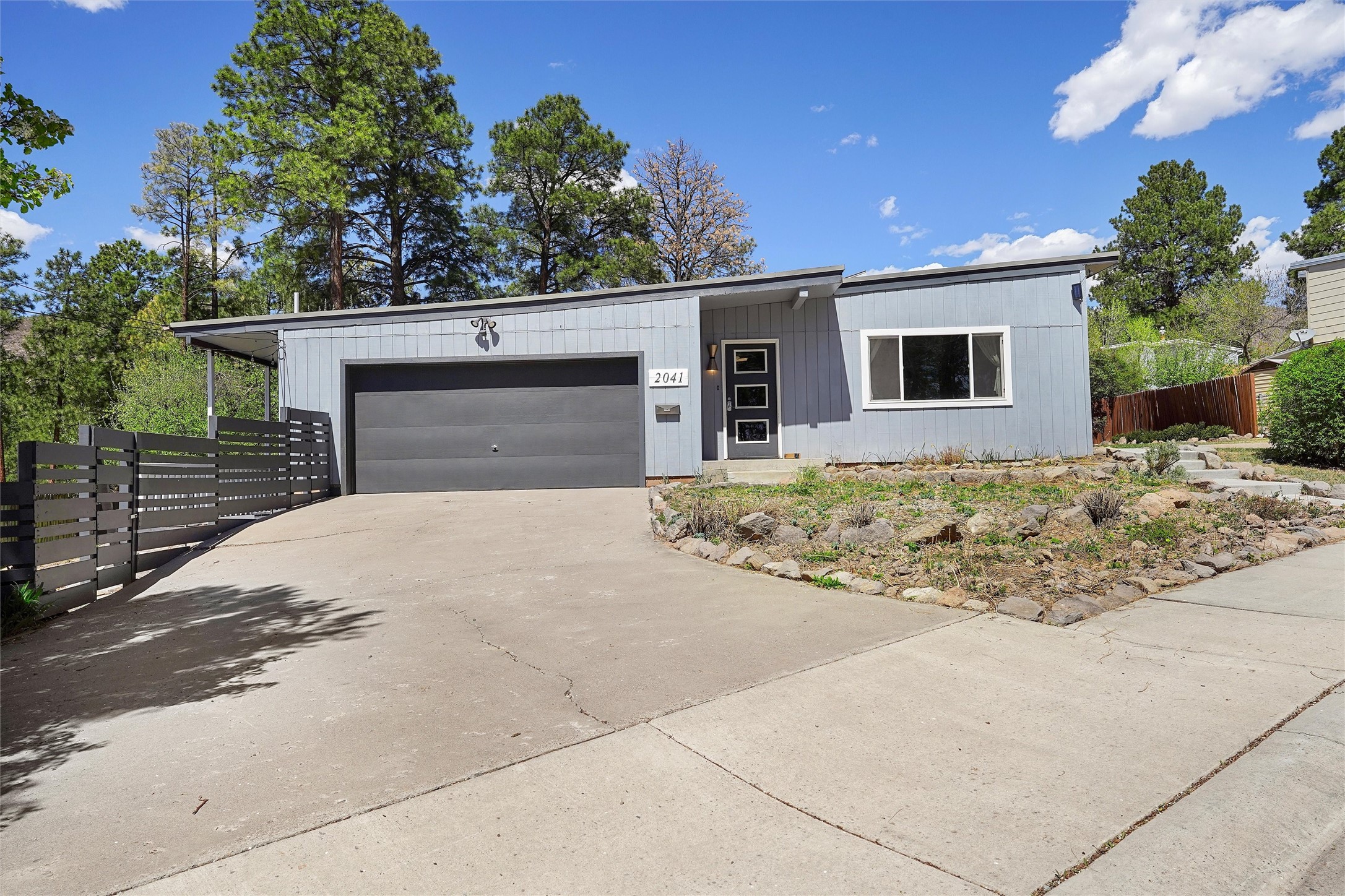 2041 46th St, Los Alamos, New Mexico image 1