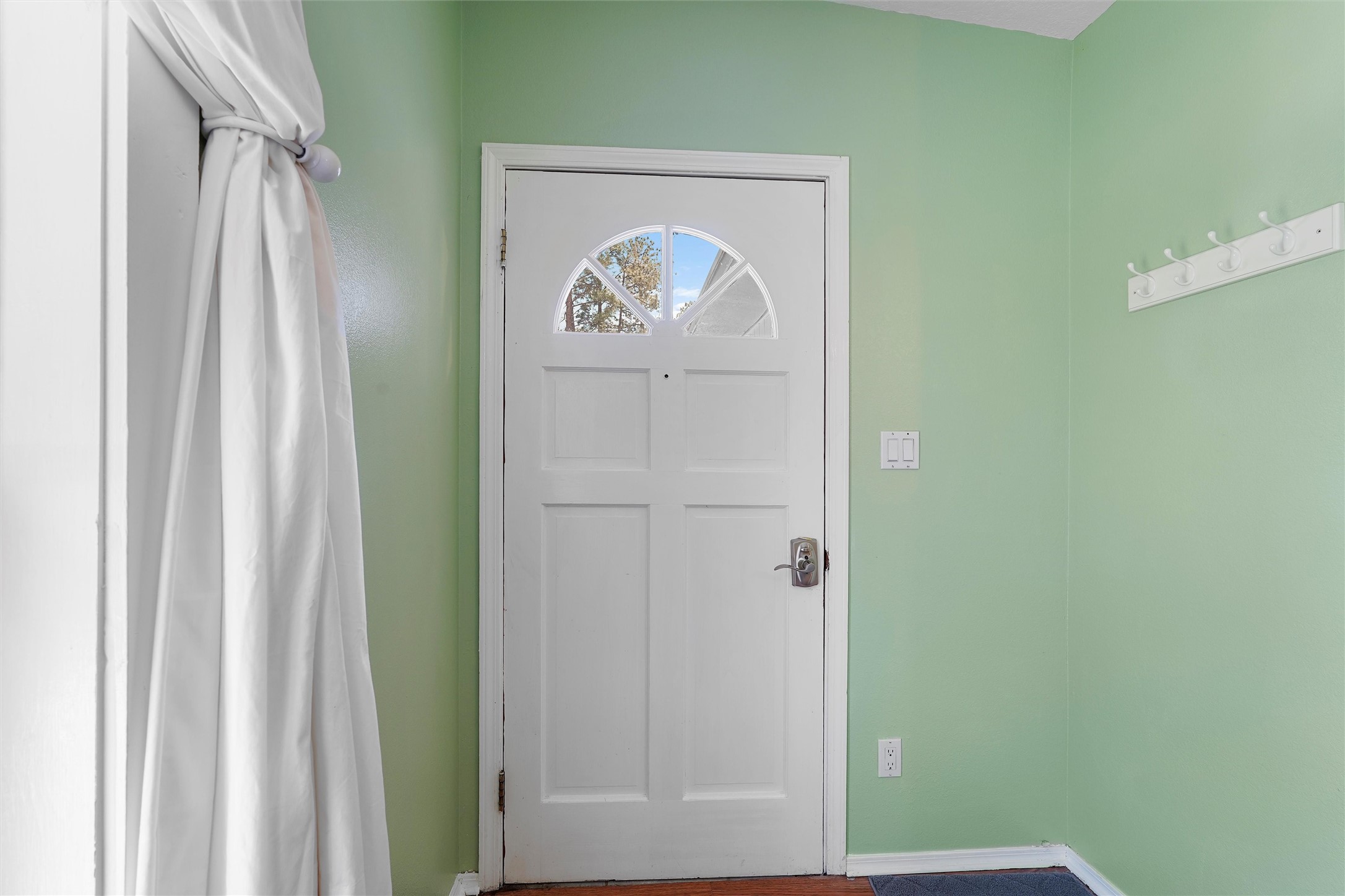 2041 46th St, Los Alamos, New Mexico image 3