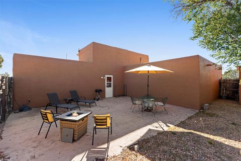 Tiny photo for 3 Domingo Place, Santa Fe, NM 87508 (MLS # 202504920)