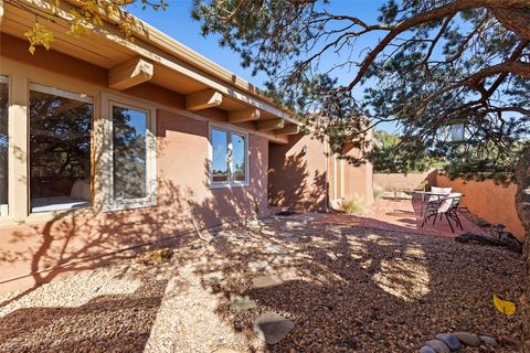 Tiny photo for 3 Domingo Place, Santa Fe, NM 87508 (MLS # 202504920)