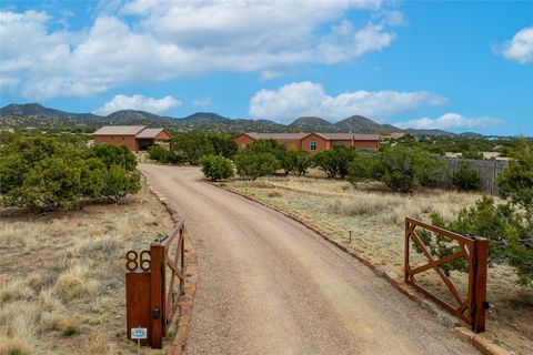 Photo of 86 Droege Road, Santa Fe, NM 87508 (MLS # 202601599)