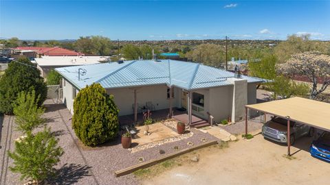 Multifamily For Sale - 1417 Agua Fria Street #2<br/> Santa Fe County, Santa Fe, NM 87505