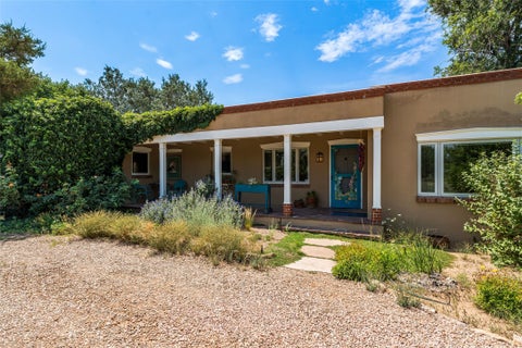 Homes For Sale - 2350 Santa Barbara Dr<br/> Santa Fe, NM 87505