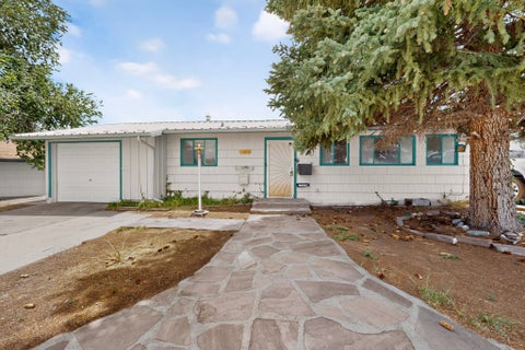 Homes For Sale - 1453 Oakwood Loop Loop<br/> Los Alamos, NM 87544