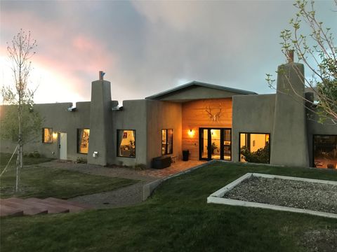 MLS: 202500624