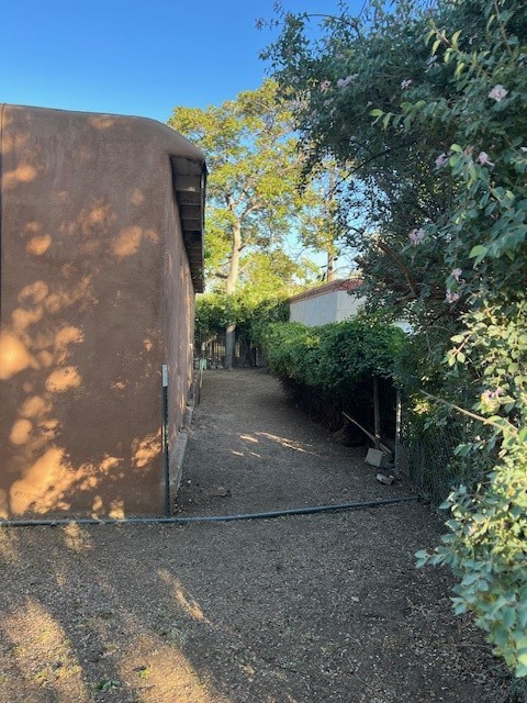 913 Acequia Madre, Santa Fe, New Mexico image 9