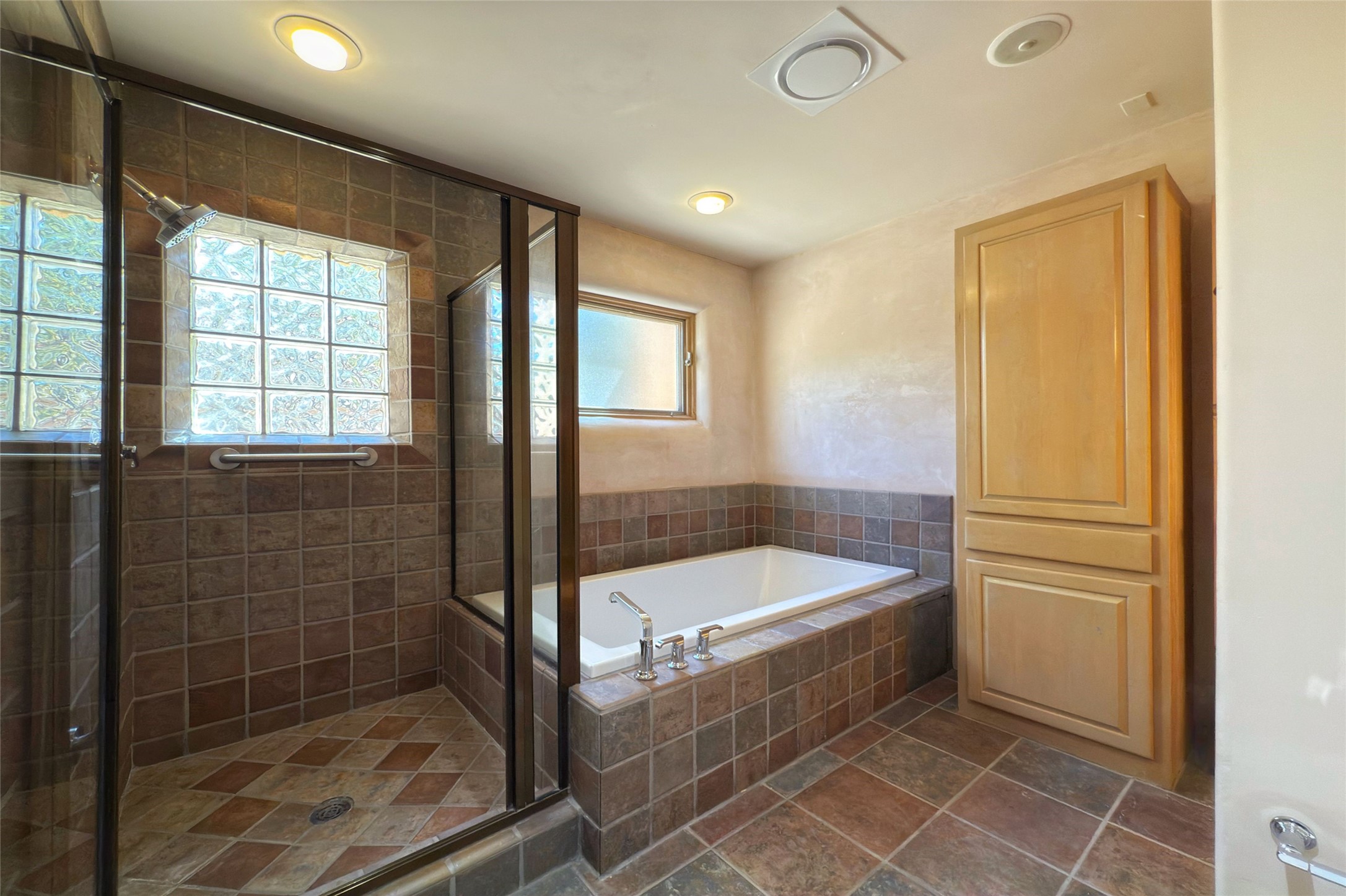 409 Kachina Court, Santa Fe, New Mexico image 42