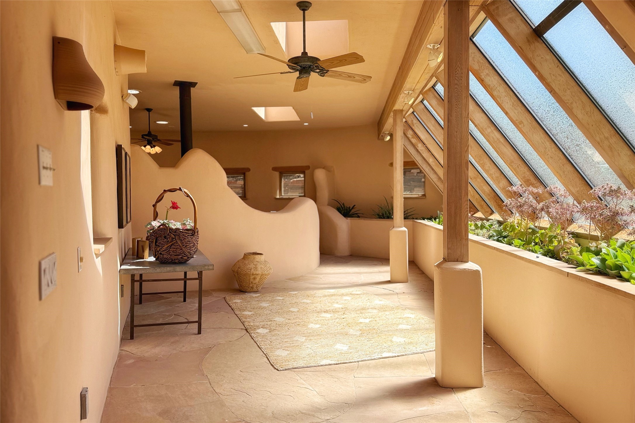 409 Kachina Court, Santa Fe, New Mexico image 4