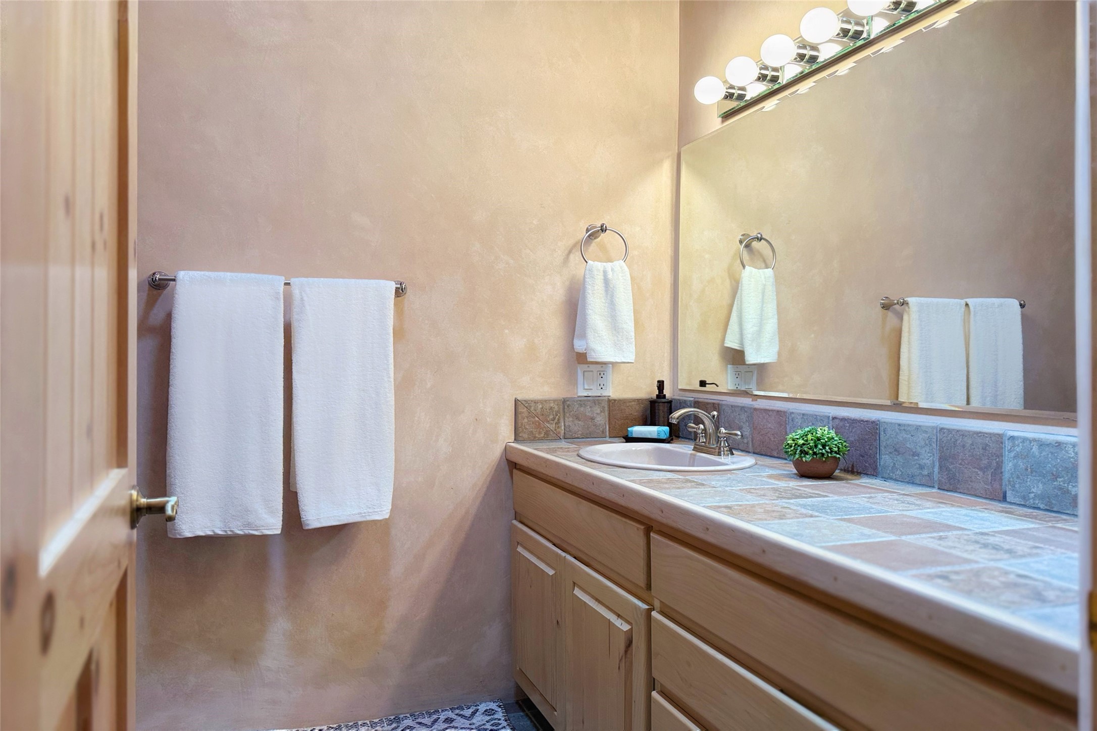409 Kachina Court, Santa Fe, New Mexico image 34
