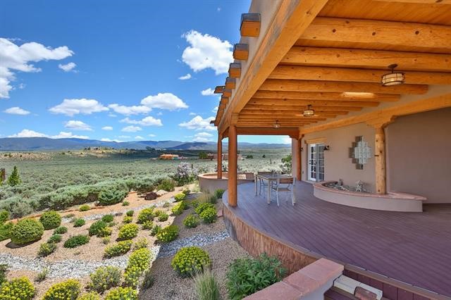 386 Los Cordovas Rd, Ranchos de Taos, New Mexico image 4