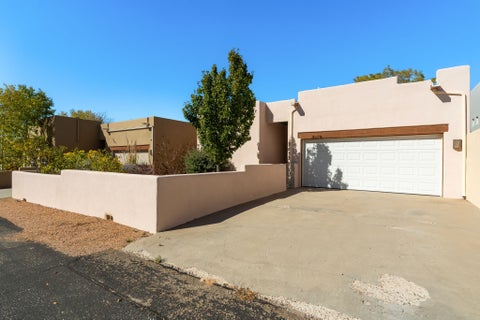 Tiny photo for 28 Brilliant Sky Drive, Santa Fe, NM 87508 (MLS # 202604509)