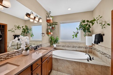 Tiny photo for 33 Caballo Viejo, Santa Fe, NM 87508 (MLS # 202601677)