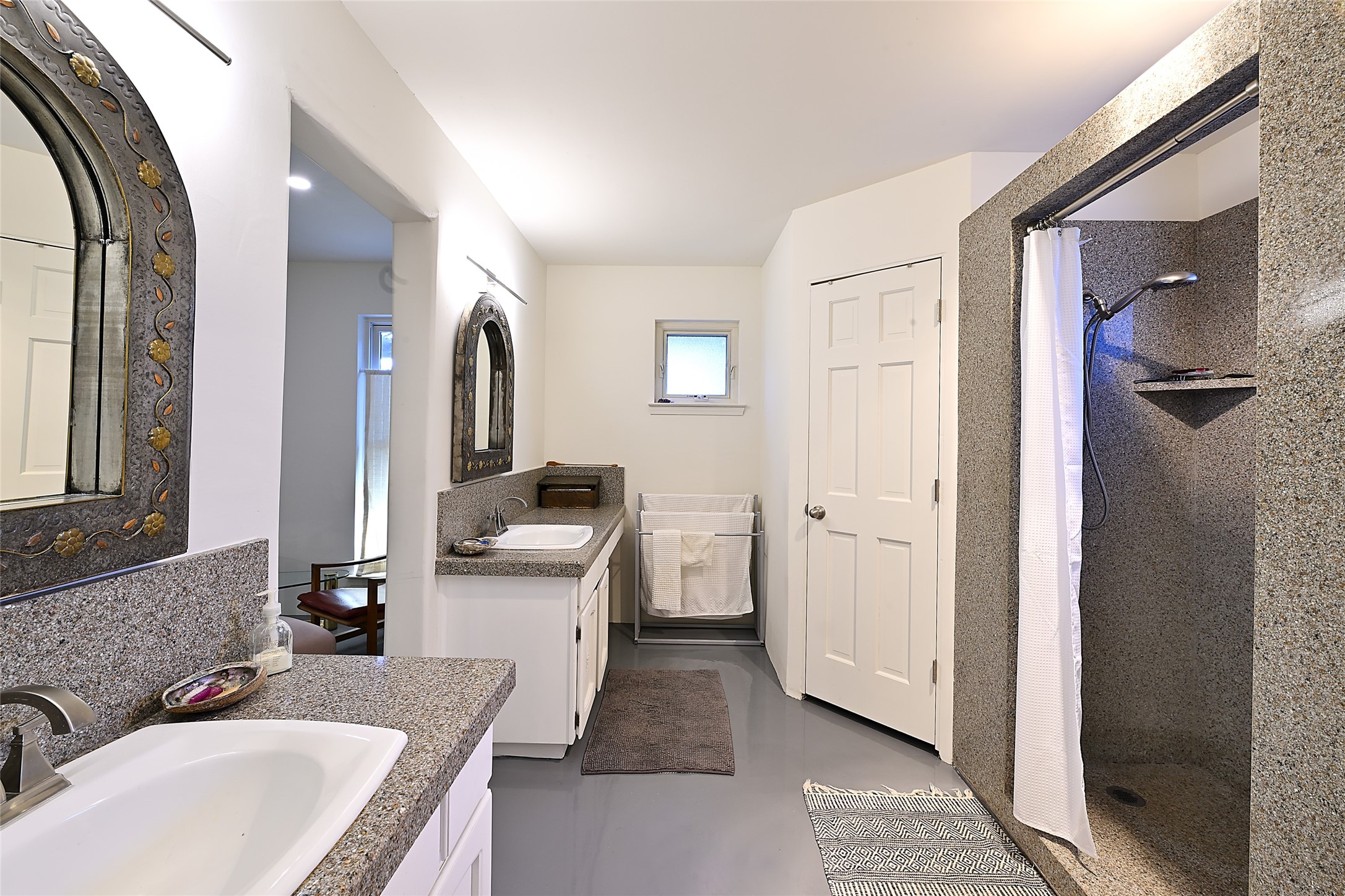 2914 Corte Del Pozo, Santa Fe, New Mexico image 3