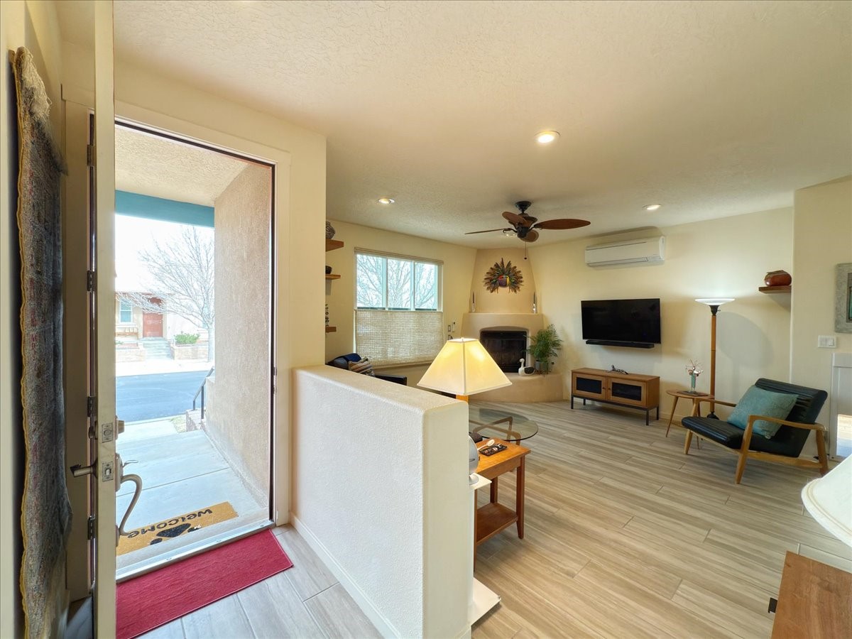 1 Pelona Court, Santa Fe, New Mexico image 2