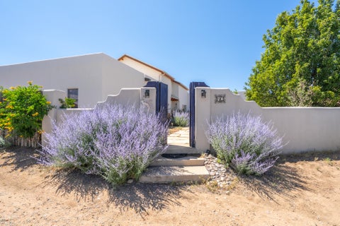 Tiny photo for 40 Craftsman Road, Santa Fe, NM 87508 (MLS # 202603089)