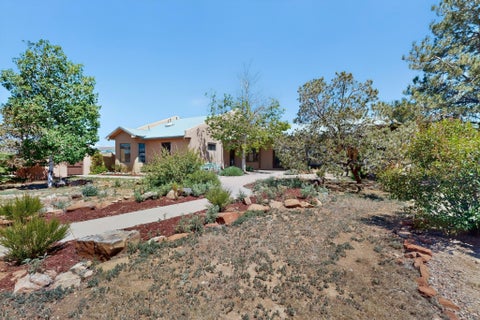 Tiny photo for 10 Blue Mesa Road, Santa Fe, NM 87508 (MLS # 202602004)