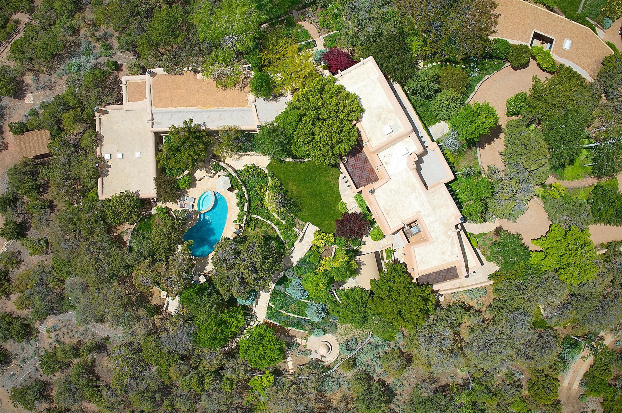 196 Circle Drive