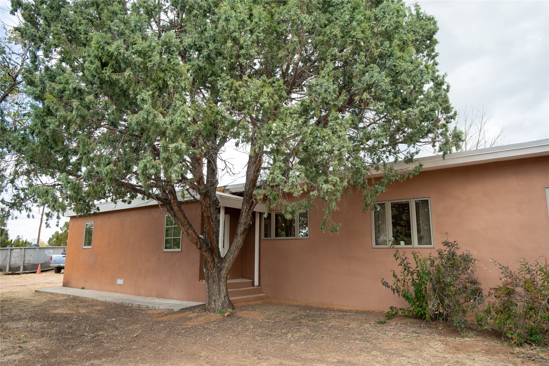 605 Armenta St, Santa Fe, New Mexico image 3