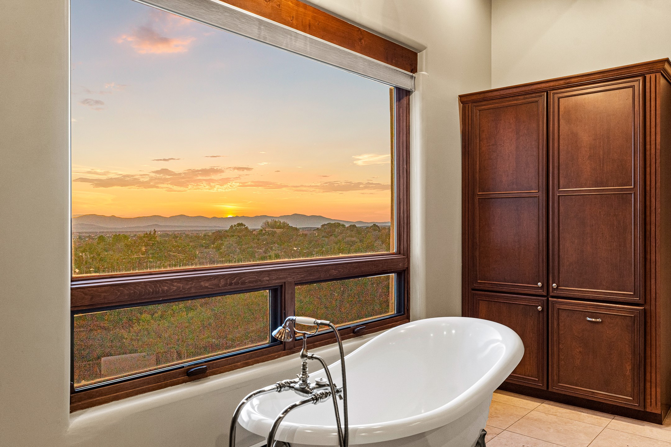 7150 Old Santa Fe Trail, Santa Fe, New Mexico image 37
