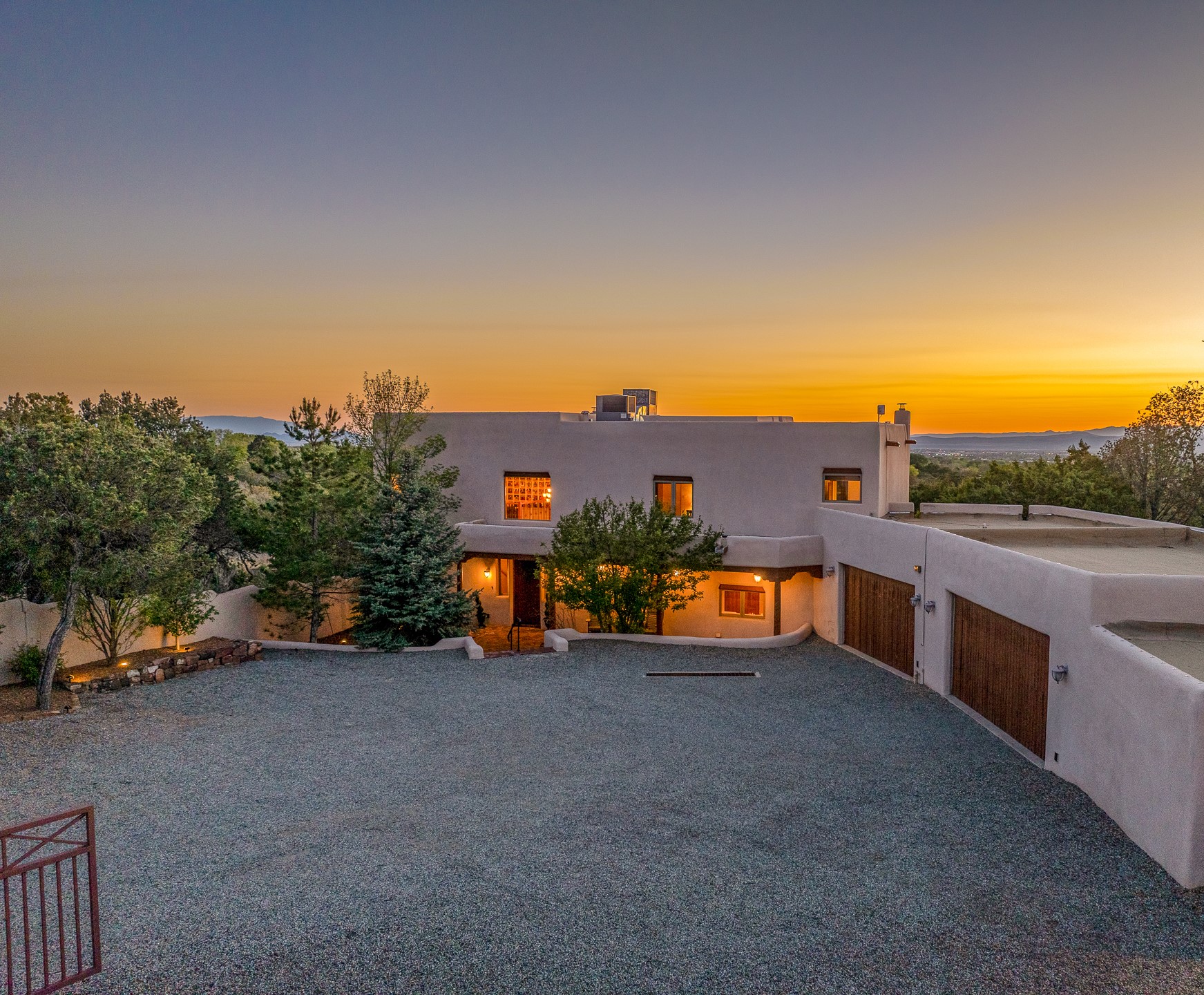 7150 Old Santa Fe Trail, Santa Fe, New Mexico image 4