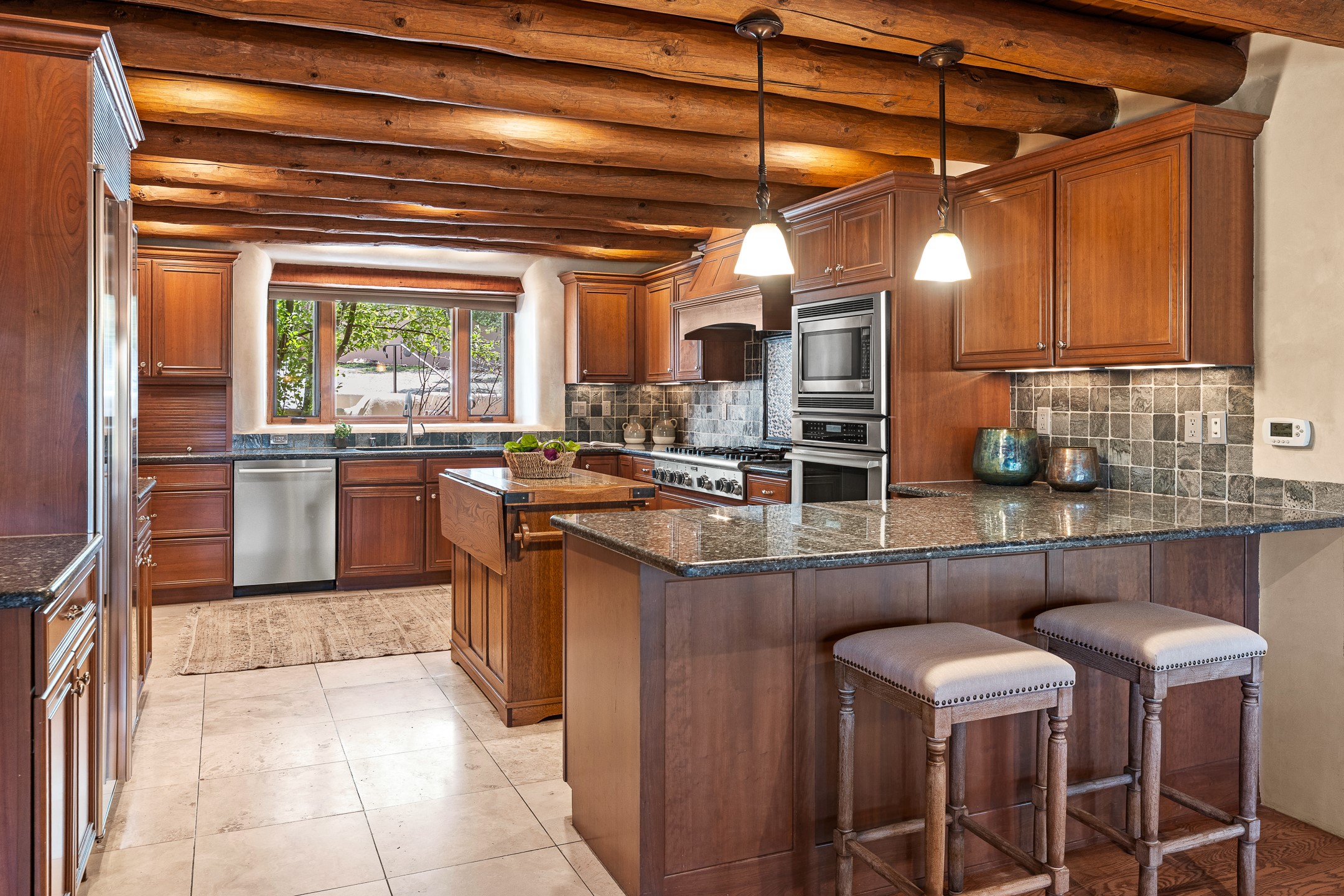 Santa Fe, New Mexico 87505, United States, 5 Bedrooms Bedrooms, ,4 BathroomsBathrooms,Residential,Active,141201