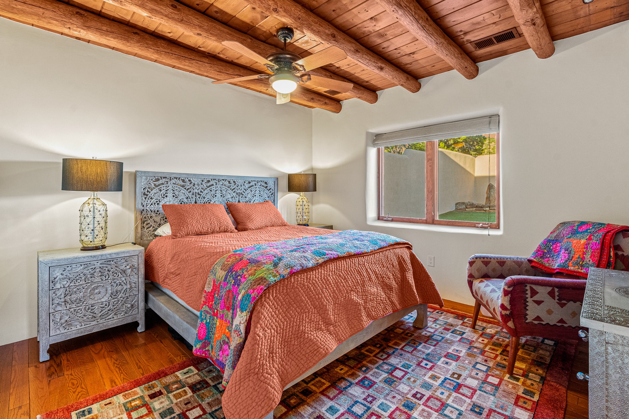 Santa Fe, New Mexico 87505, United States, 5 Bedrooms Bedrooms, ,4 BathroomsBathrooms,Residential,Active,141201