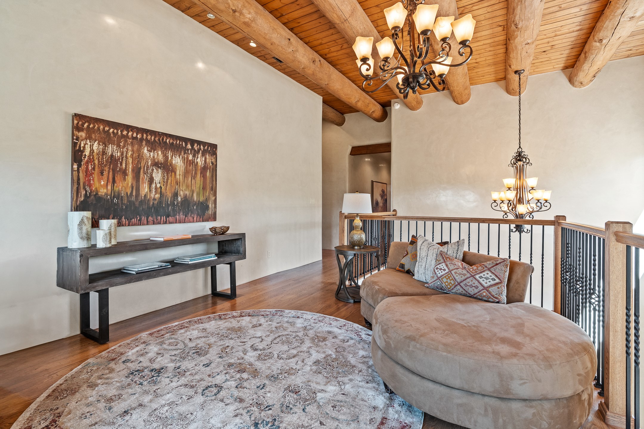 Santa Fe, New Mexico 87505, United States, 5 Bedrooms Bedrooms, ,4 BathroomsBathrooms,Residential,Active,141201