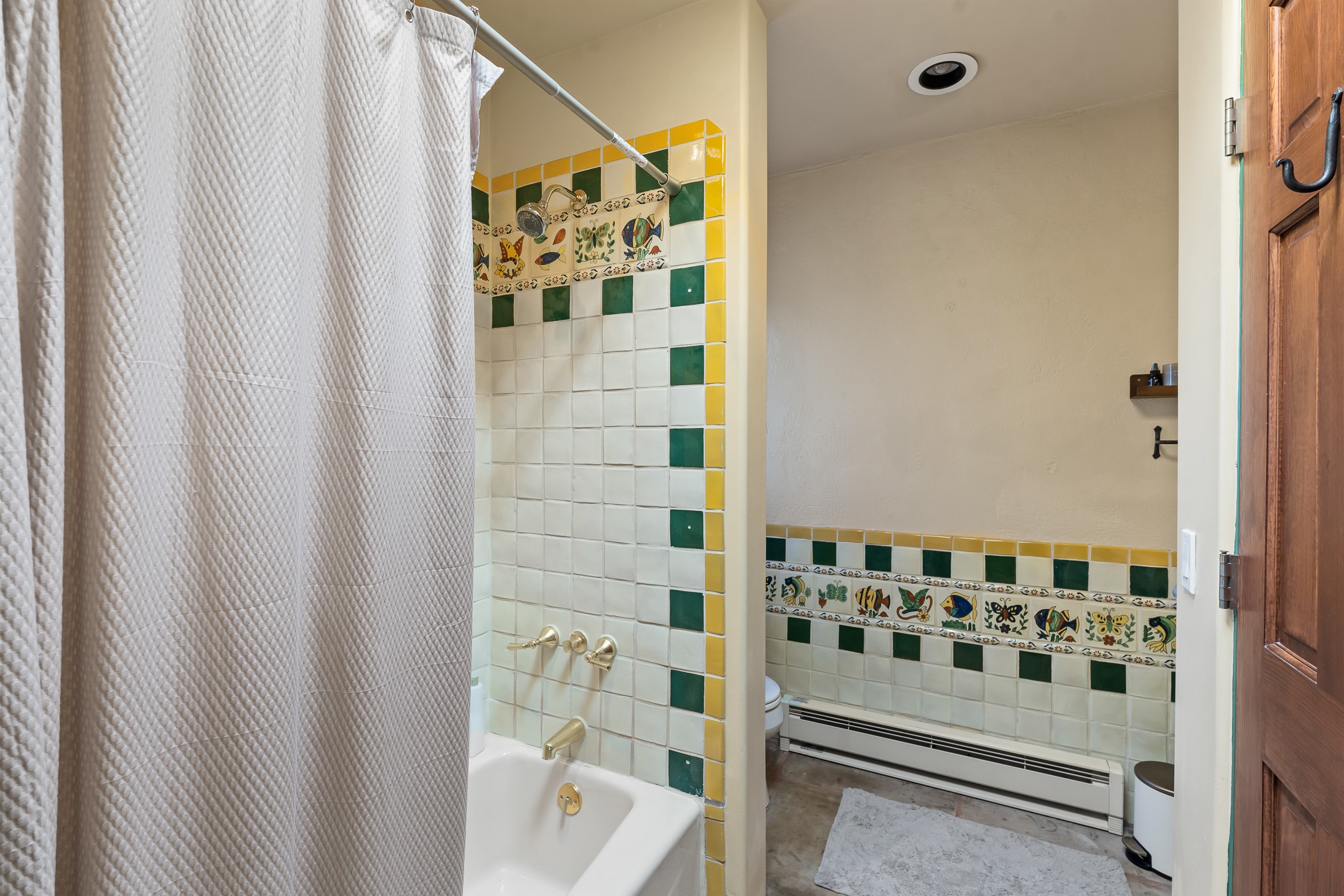 Santa Fe, New Mexico 87508, United States, 4 Bedrooms Bedrooms, ,4 BathroomsBathrooms,Residential,Active,244216