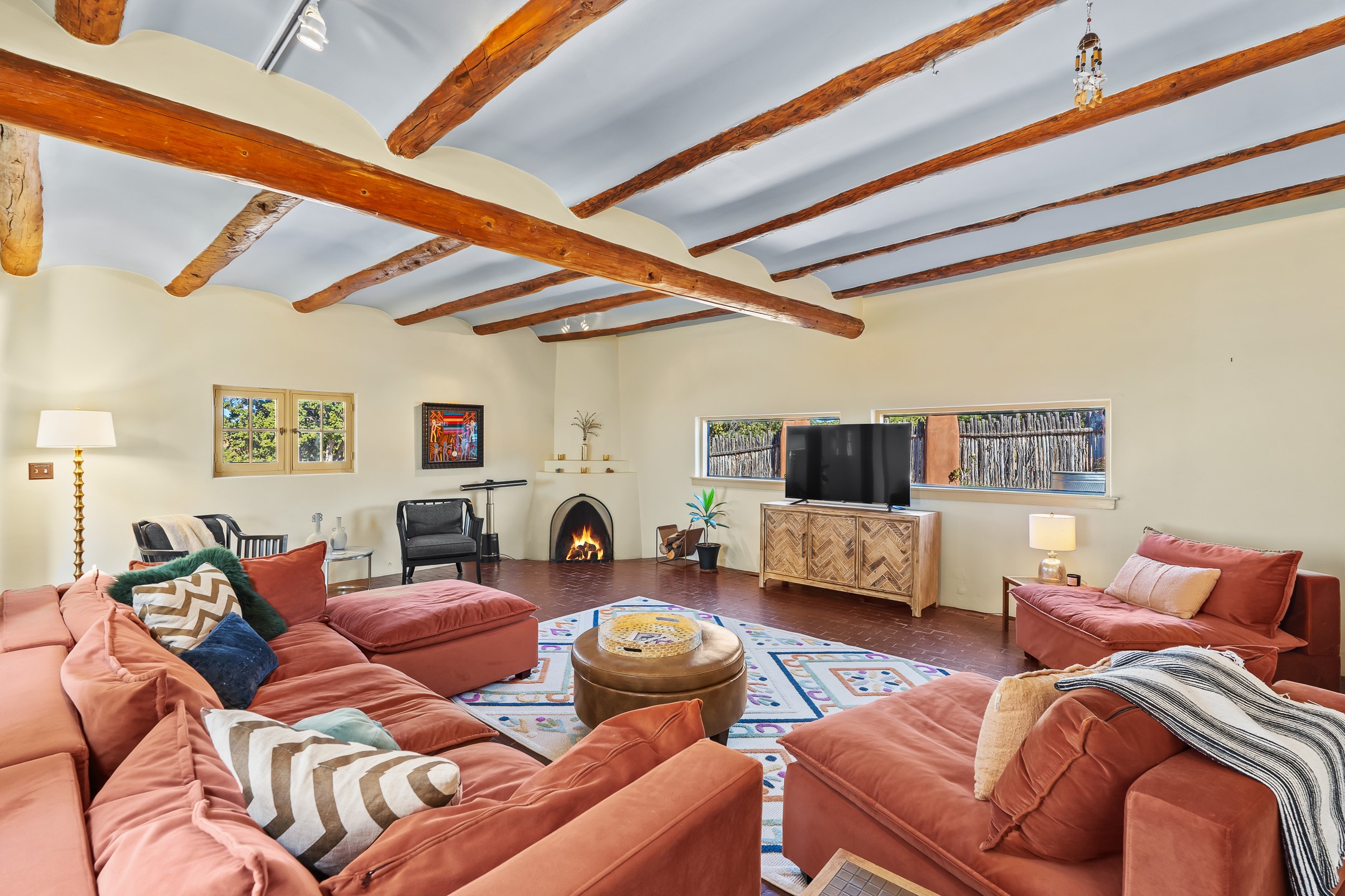 Santa Fe, New Mexico 87508, United States, 4 Bedrooms Bedrooms, ,4 BathroomsBathrooms,Residential,Active,244216