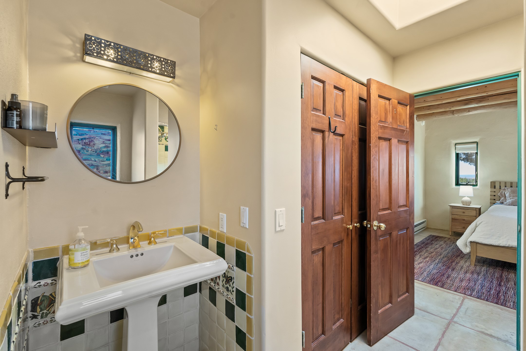 Santa Fe, New Mexico 87508, United States, 4 Bedrooms Bedrooms, ,4 BathroomsBathrooms,Residential,Active,244216