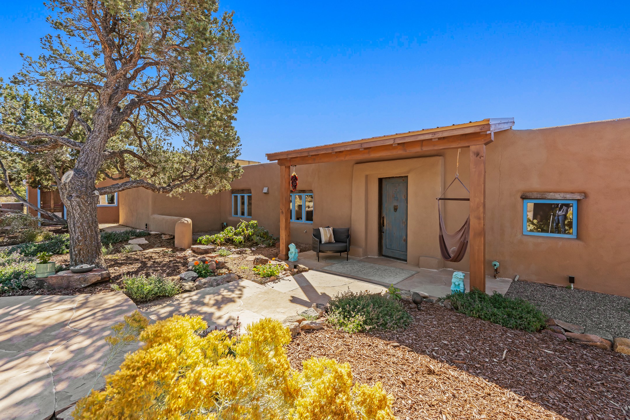 Santa Fe, New Mexico 87508, United States, 4 Bedrooms Bedrooms, ,4 BathroomsBathrooms,Residential,Active,244216