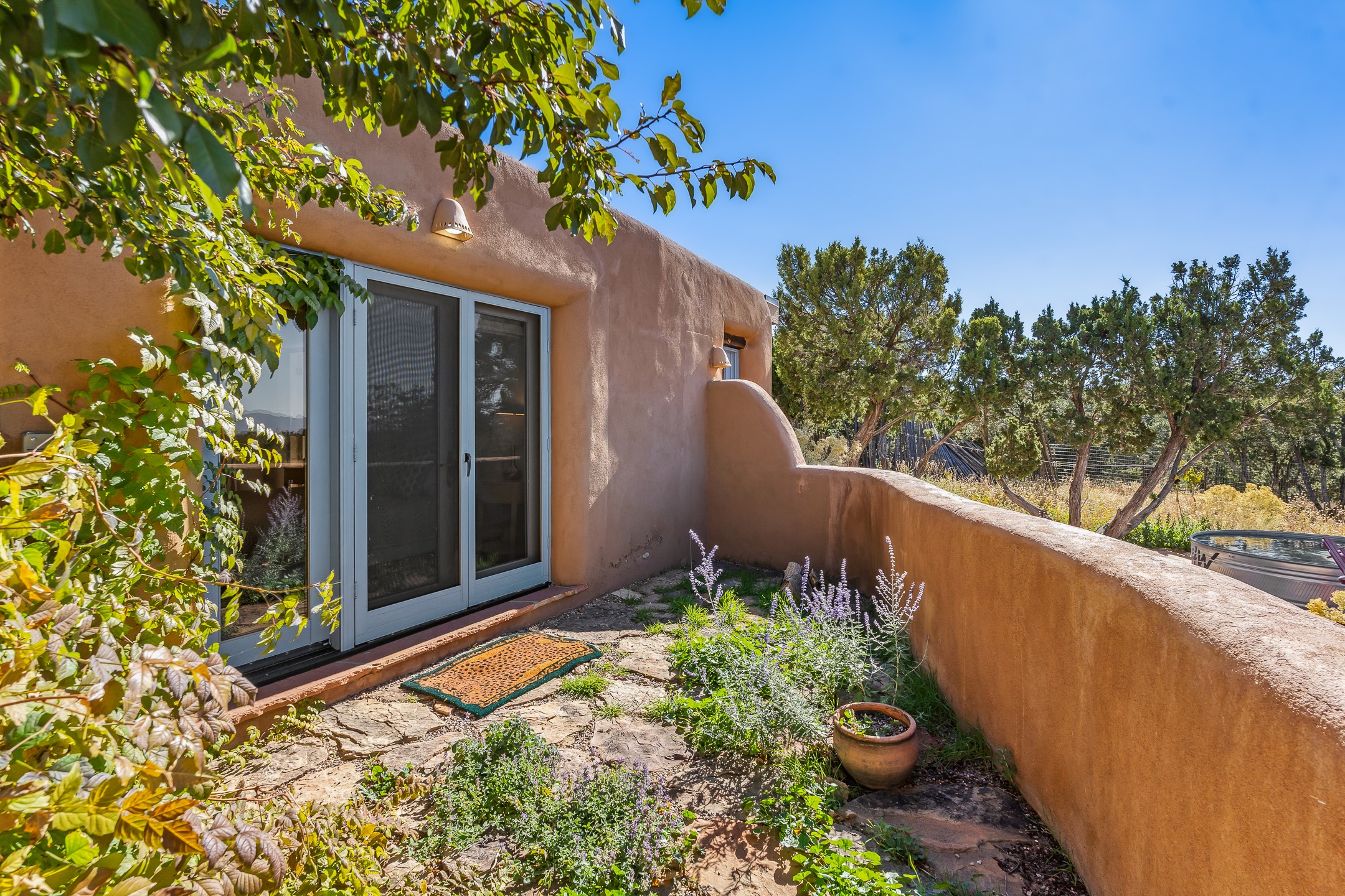 Santa Fe, New Mexico 87508, United States, 4 Bedrooms Bedrooms, ,4 BathroomsBathrooms,Residential,Active,244216