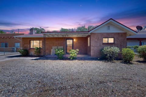 Homes For Sale - 1311 S Saint Francis Dr<br/> Santa Fe County, Santa Fe, NM 87505