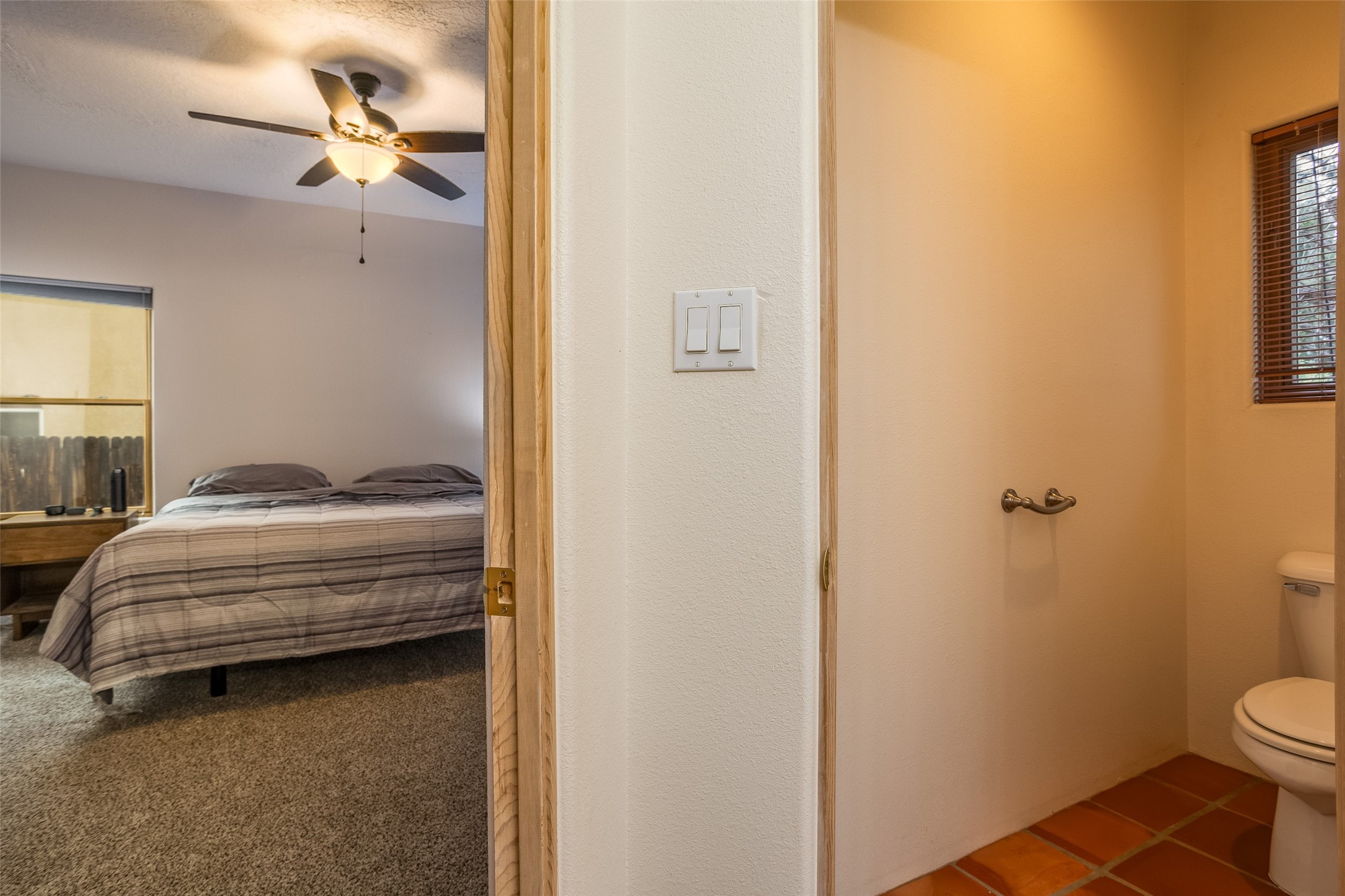 Santa Fe, New Mexico 87507, United States, 3 Bedrooms Bedrooms, ,2 BathroomsBathrooms,Residential,Active,32436