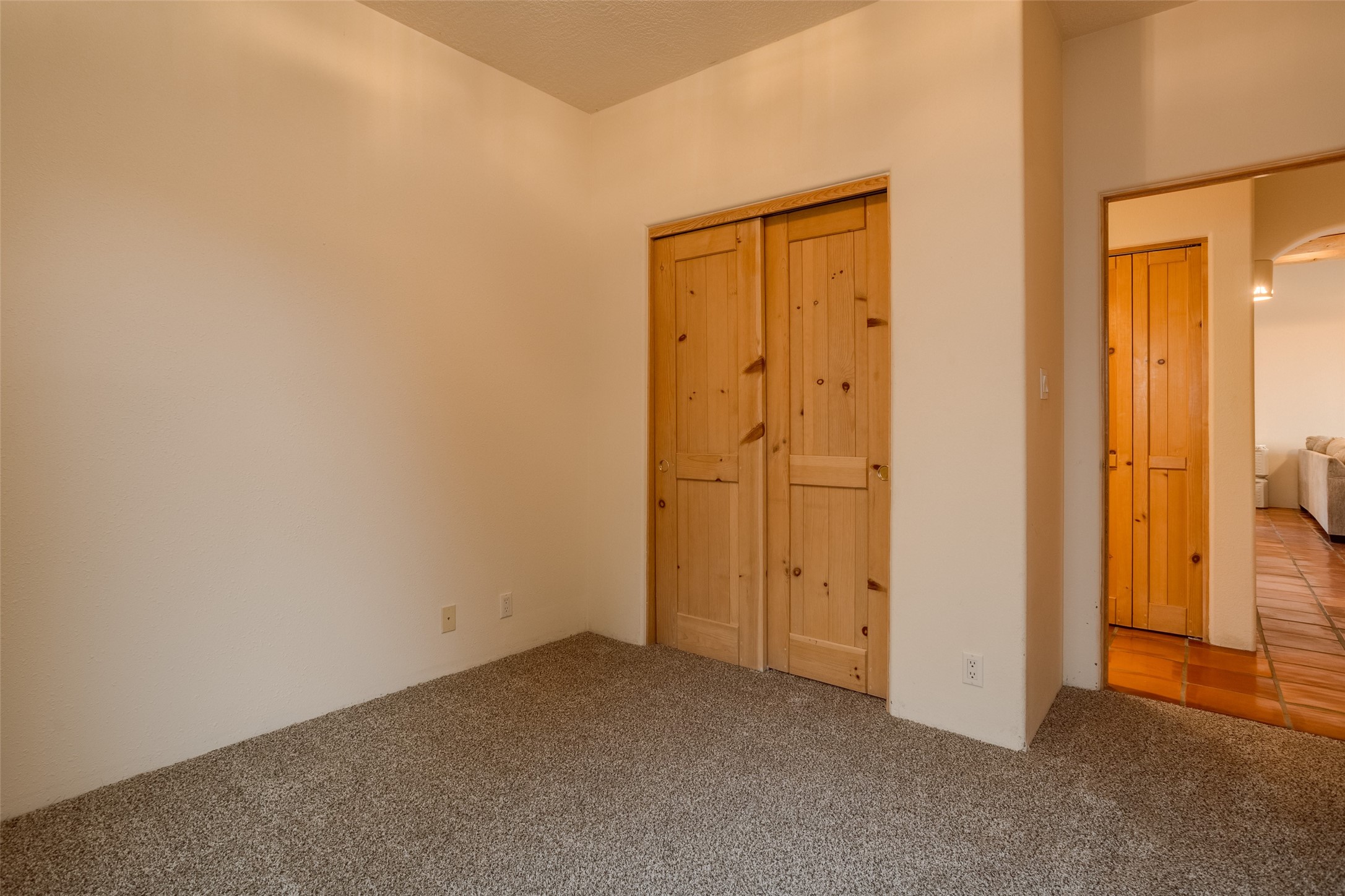Santa Fe, New Mexico 87507, United States, 3 Bedrooms Bedrooms, ,2 BathroomsBathrooms,Residential,Active,32436