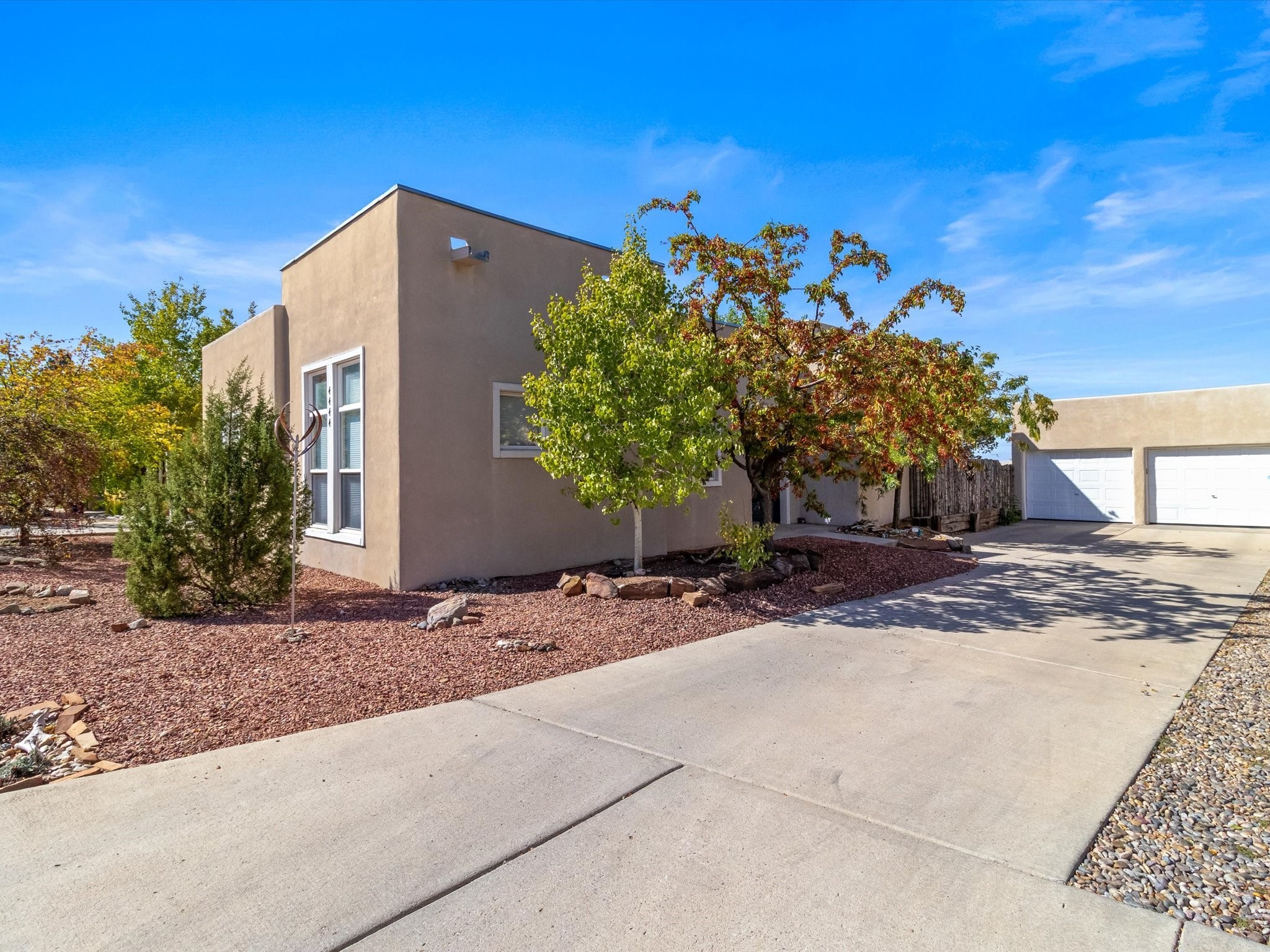 4444 Autumn Leaf Lane, Santa Fe, New Mexico image 3