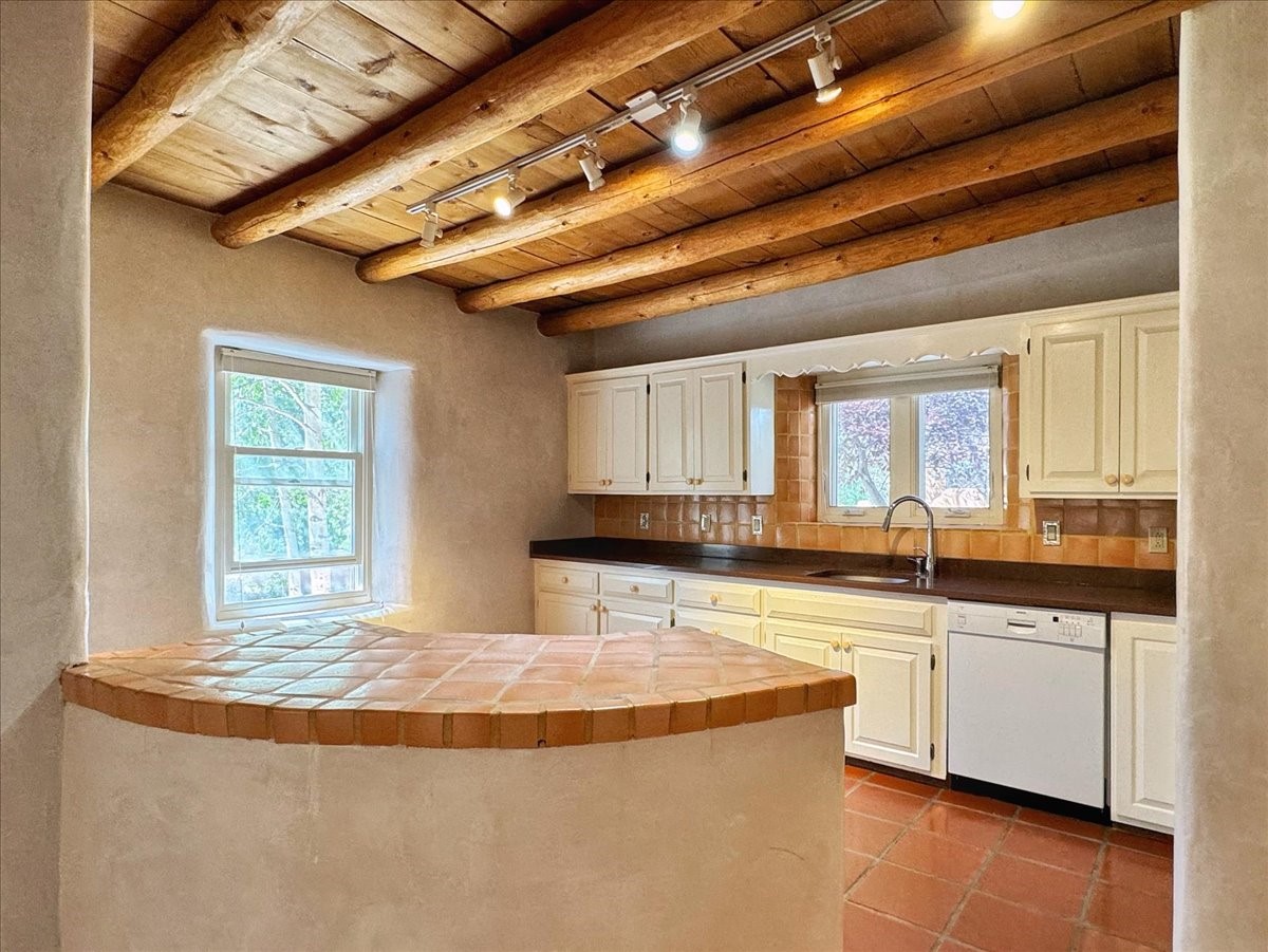 951 Camino Santander Ln, Santa Fe, New Mexico image 10