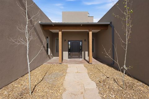 Tiny photo for 39 Monterey Road, Santa Fe, NM 87508 (MLS # 202601548)
