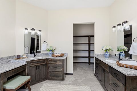 Tiny photo for 39 Monterey Road, Santa Fe, NM 87508 (MLS # 202601548)