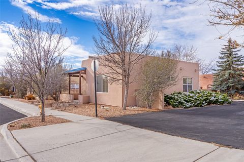 Tiny photo for 2 Kimberli Court, Santa Fe, NM 87508 (MLS # 202505221)