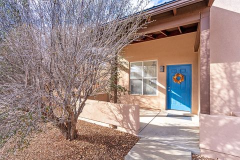 Photo of 2 Kimberli Court, Santa Fe, NM 87508 (MLS # 202505221)