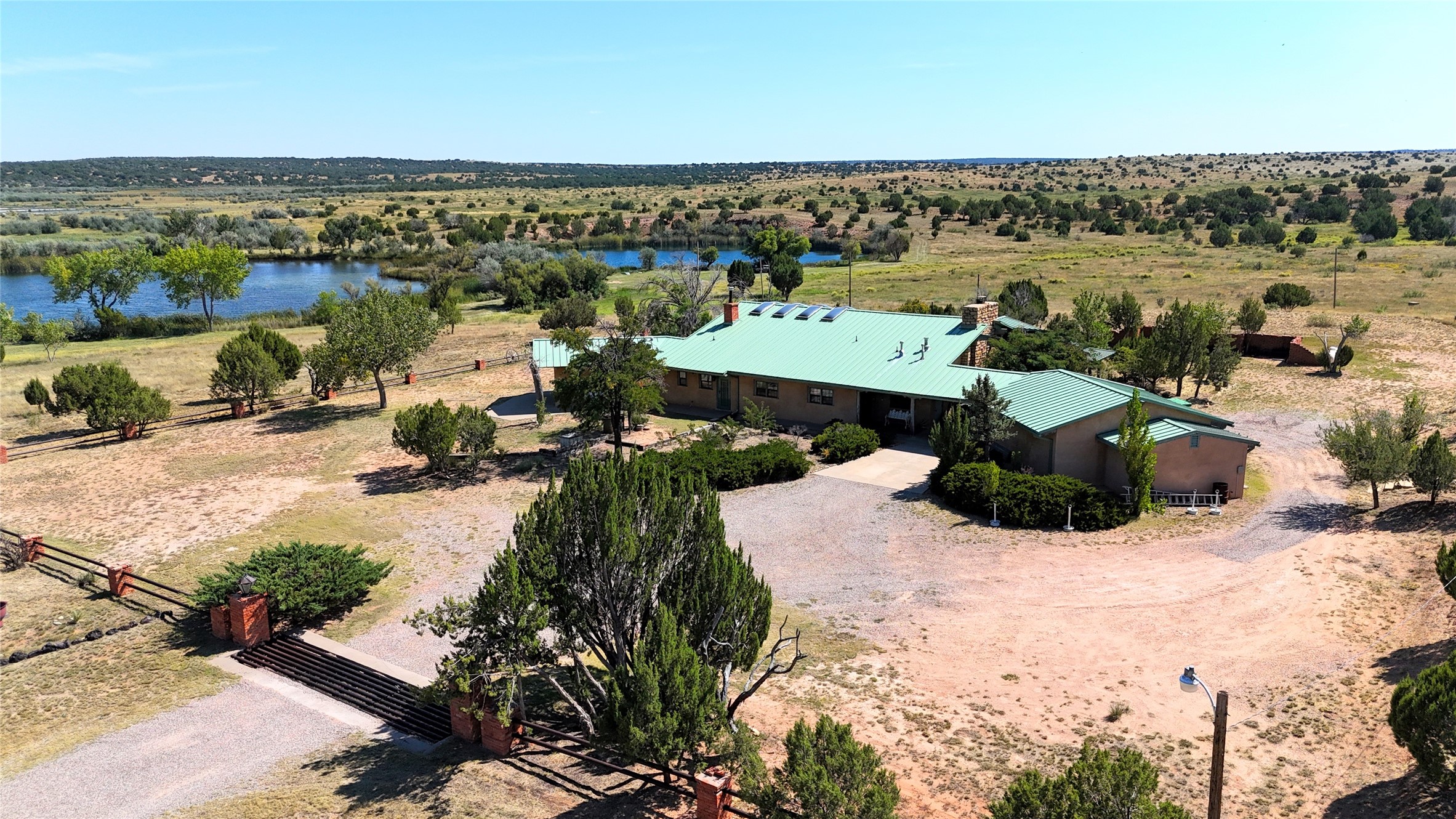 1017 River Rd Rd, Santa Rosa, New Mexico image 5