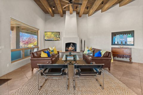36 Paseo Aragon Santa Fe NM 87506
