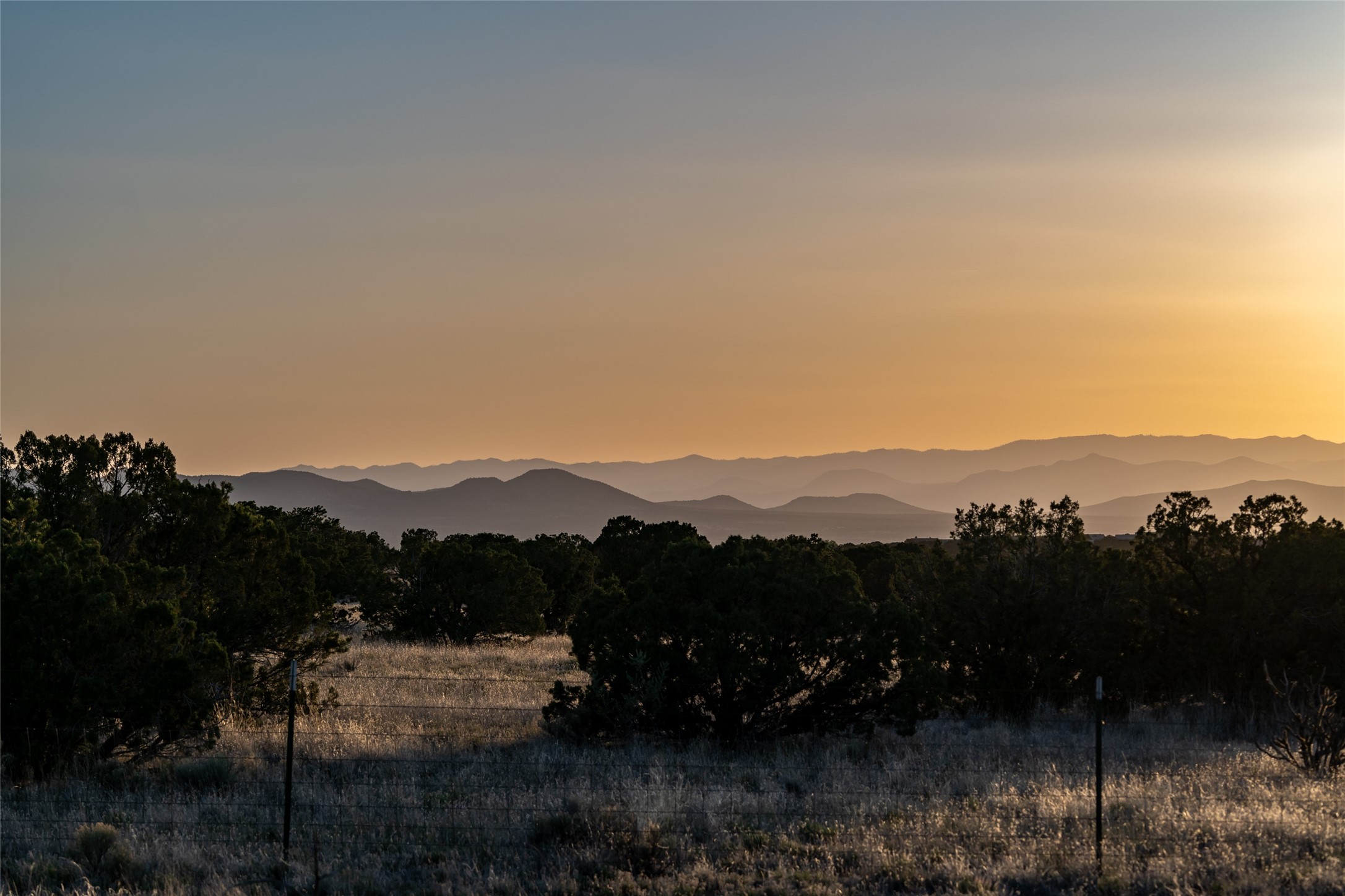 Camino La Tierra, Santa Fe, New Mexico image 5