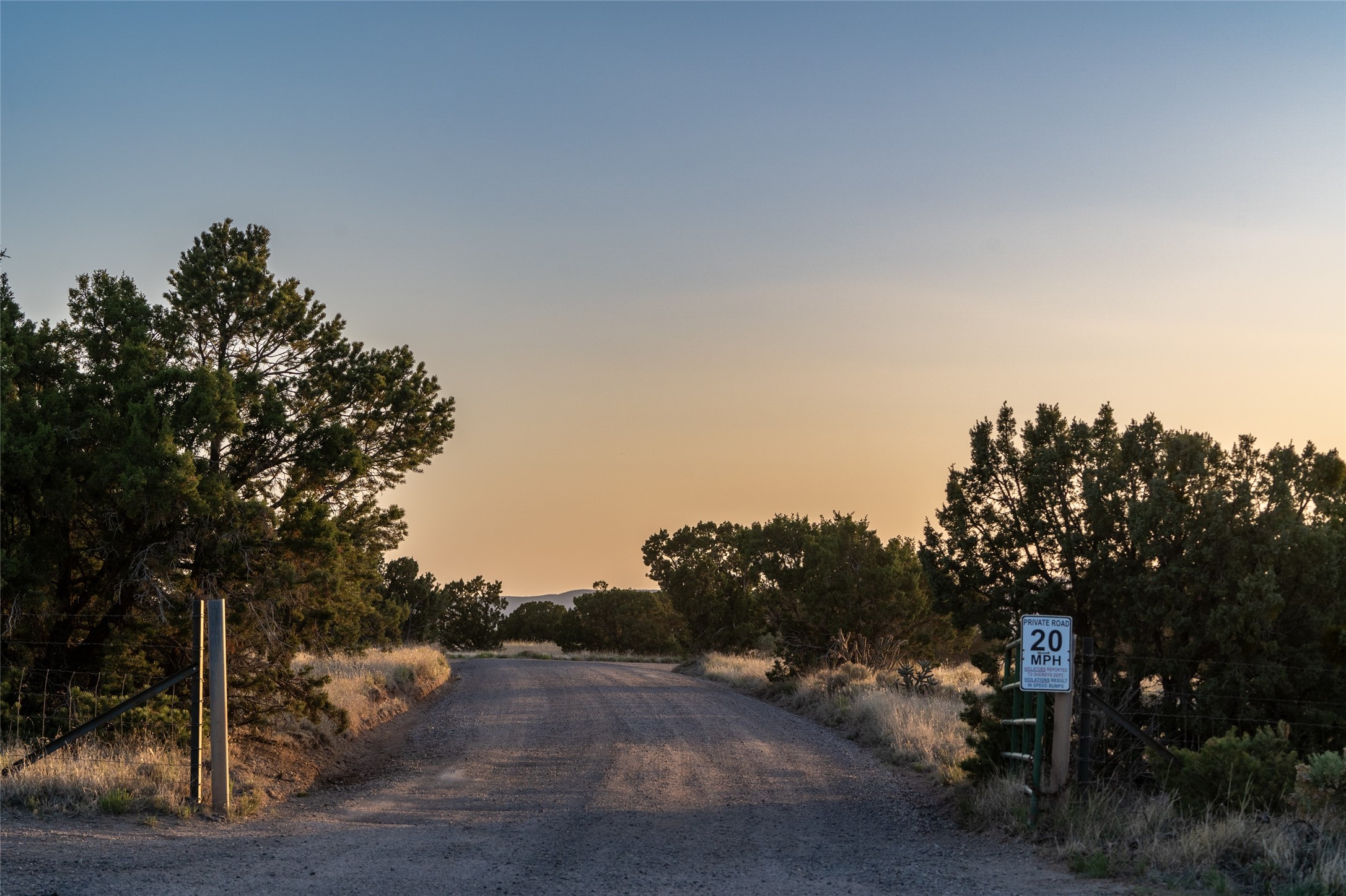 Camino La Tierra, Santa Fe, New Mexico image 7