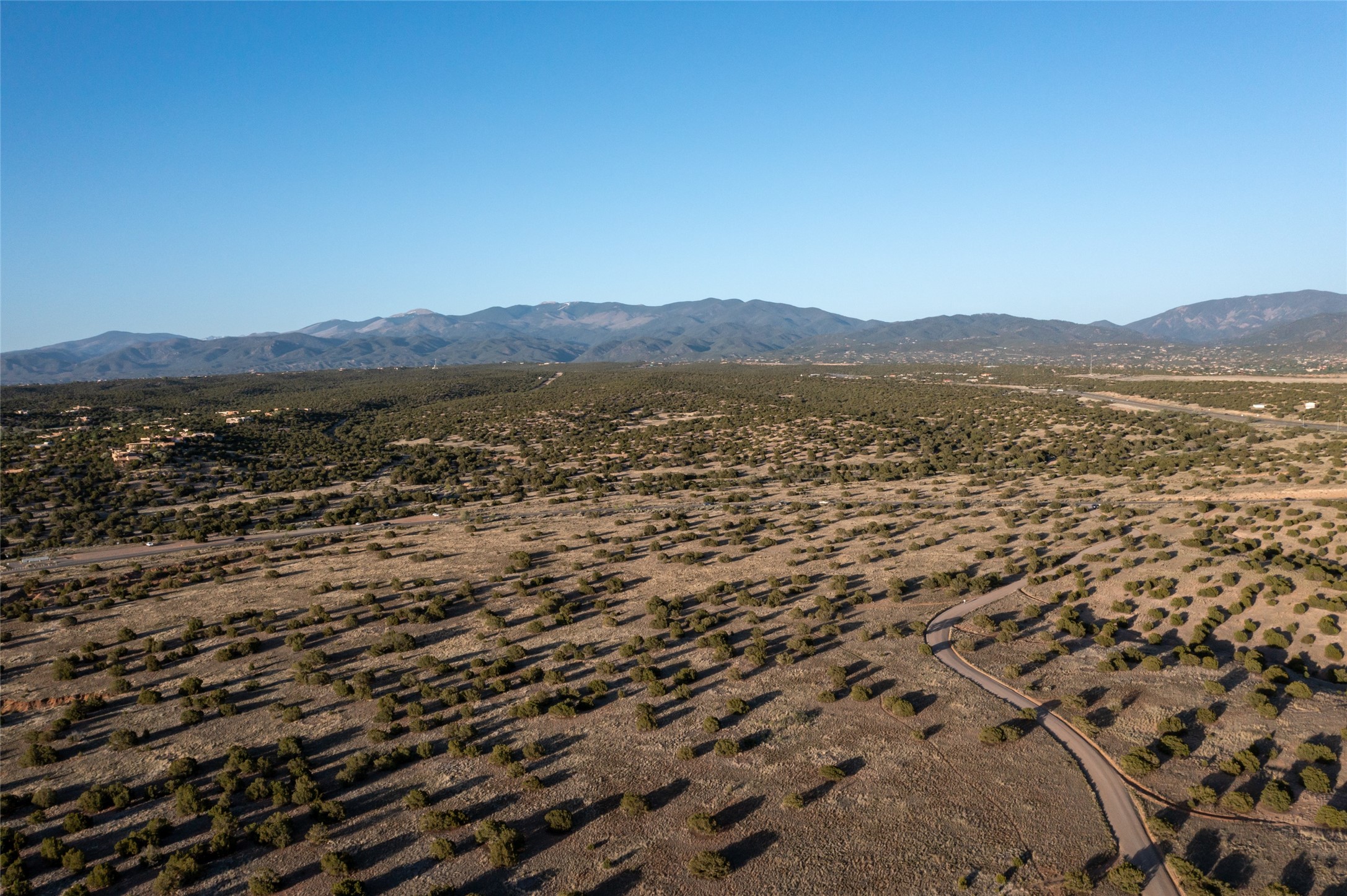 Camino La Tierra, Santa Fe, New Mexico image 12