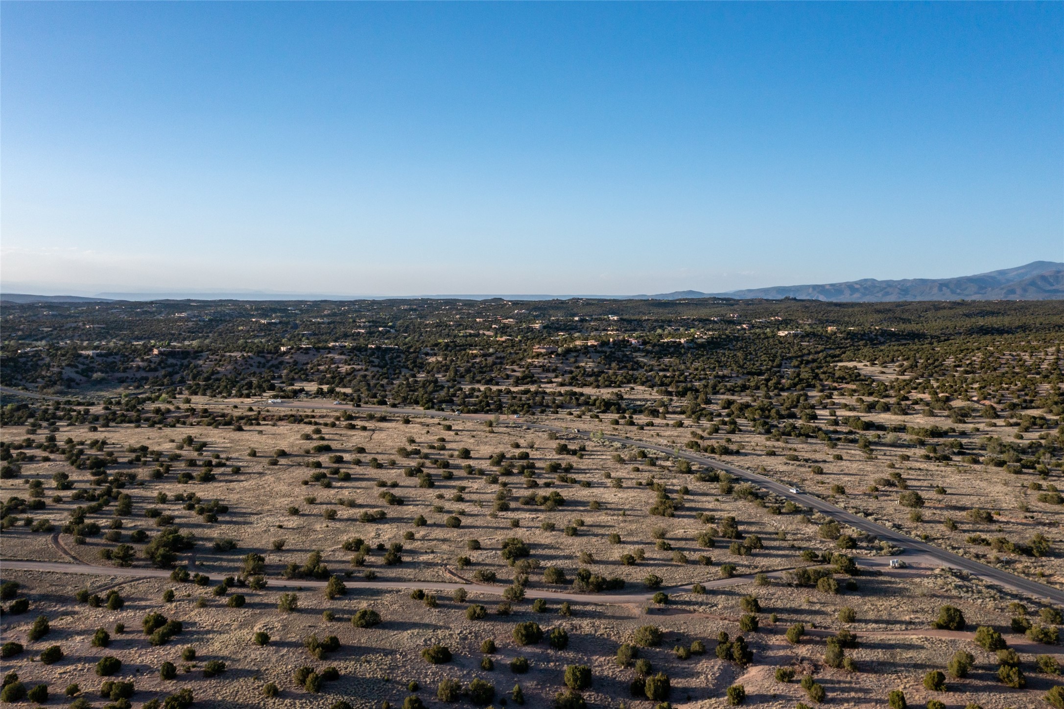 Camino La Tierra, Santa Fe, New Mexico image 17