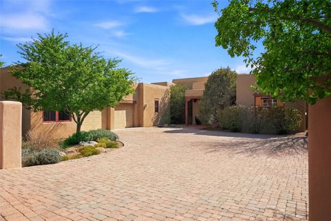 Homes For Sale - 6 Camino De Vecinos<br/> Santa Fe County, Santa Fe, NM 87507
